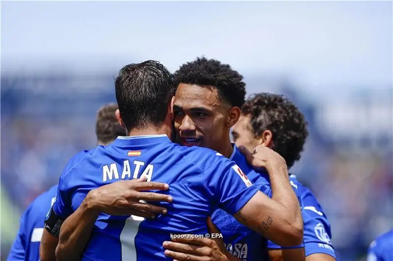 ?i=epa%2fsoccer%2f2024-05%2f2024-05-26%2f2024-05-26-11371167_epa