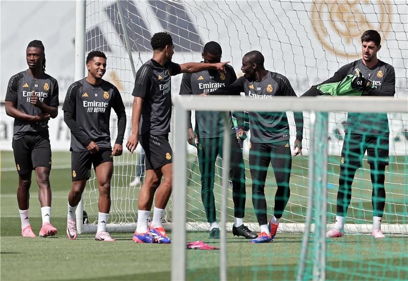 من تدريبات الفريق