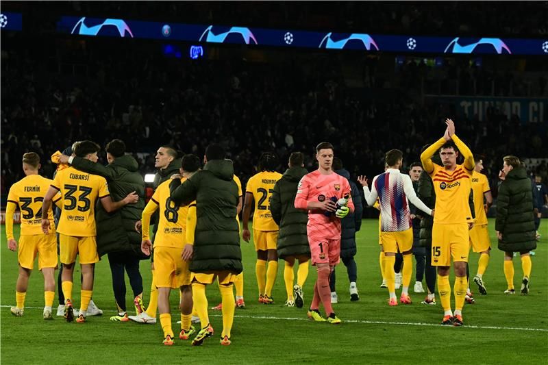 لاعبو برشلونة