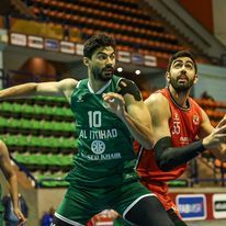 لقاء سابق بين الفريقين