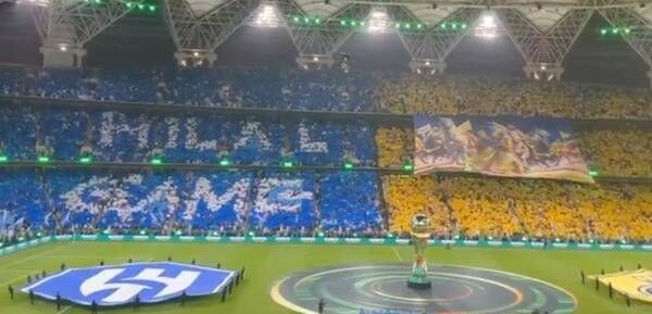 تيفو جماهير الهلال والنصر