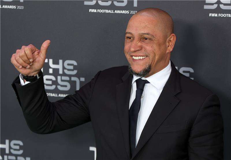 روبرتو كارلوس