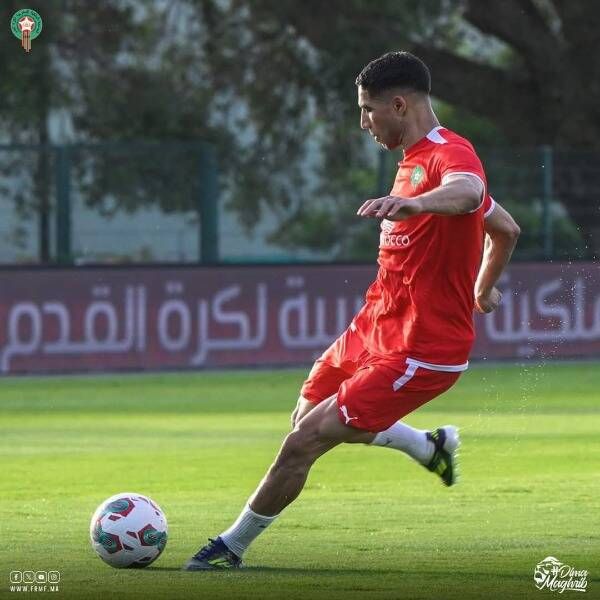 حكيمي من مران المنتخب المغربي