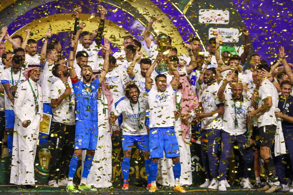 لاعبو الهلال