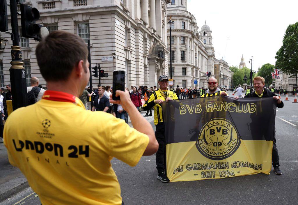 Borussia%20Dortmund4