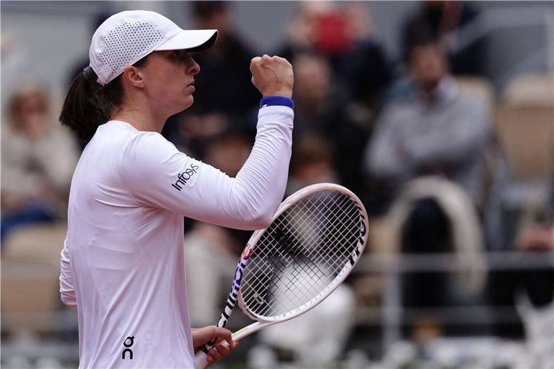 إيجا شفيونتيك