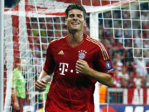 2011-09-27t195006z_01_mda07_rtridsp_3_soccer-champions_reuters