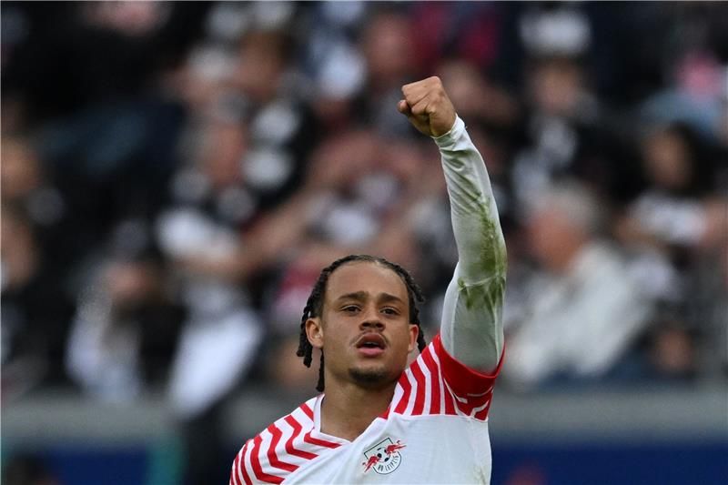 تشافي سيمونز