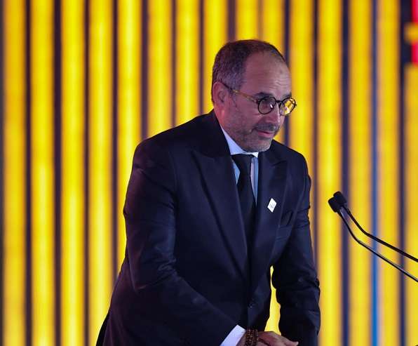 محمد كامل