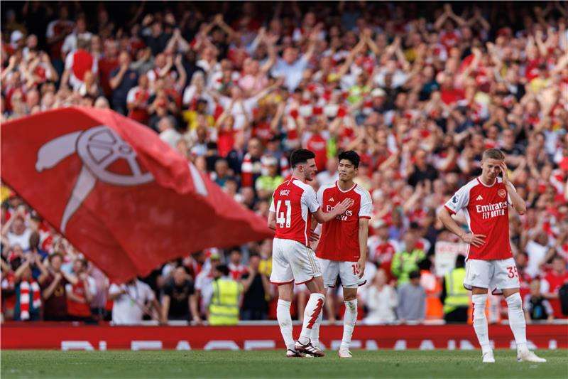 لاعبو آرسنال