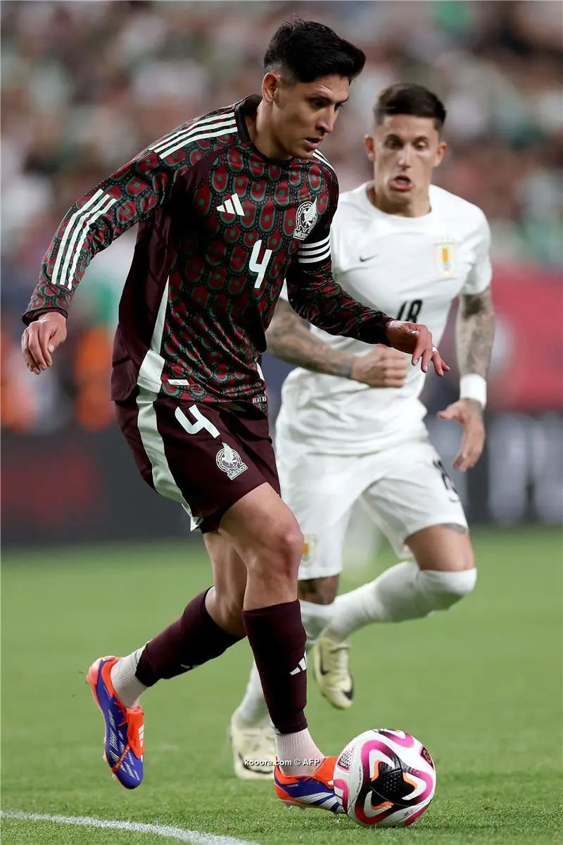 ?i=afp%2f20240606%2f20240606-2156281410_afp