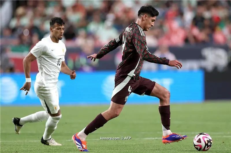 ?i=afp%2f20240606%2f20240606-2156281492_afp