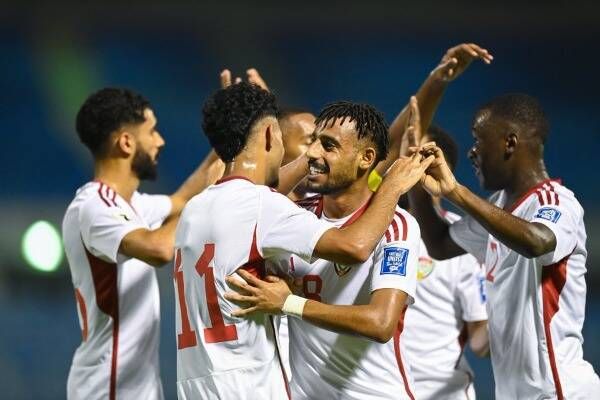 فرحة لاعبي الإمارات