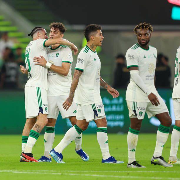 لاعبو أهلي جدة