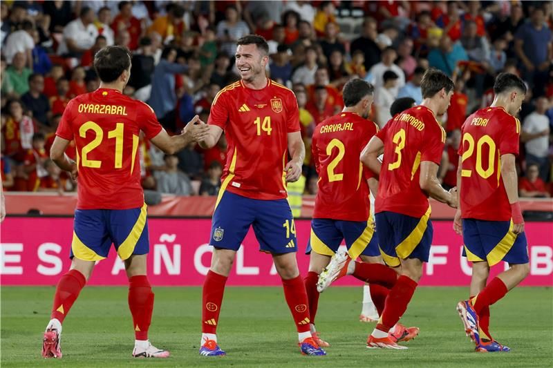 لاعبو منتخب إسبانيا