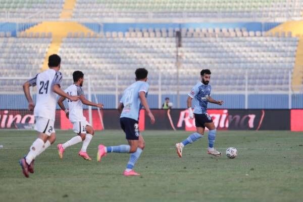 من لقاء بيراميدز وسموحة