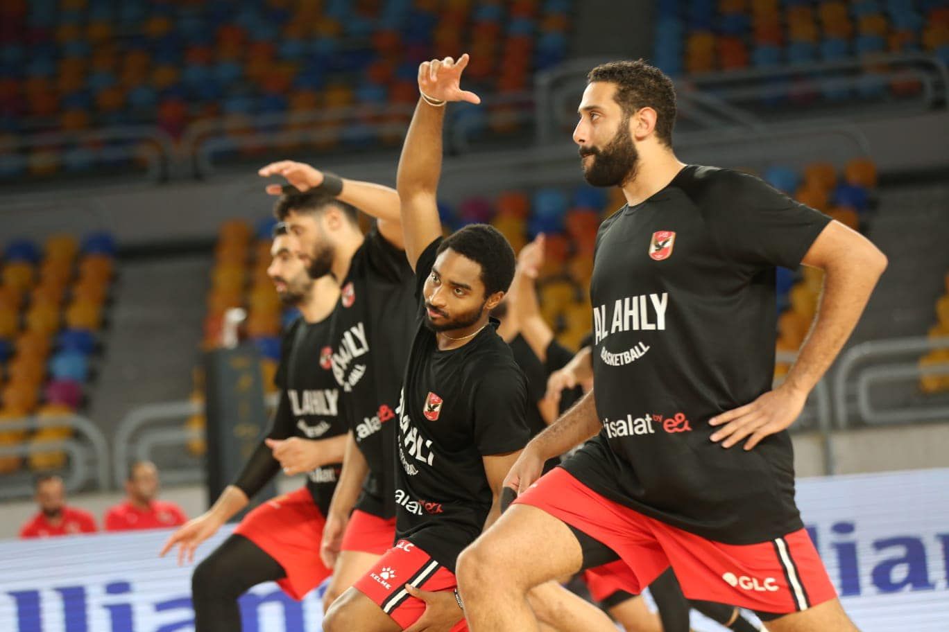 لاعبو سلة الأهلي