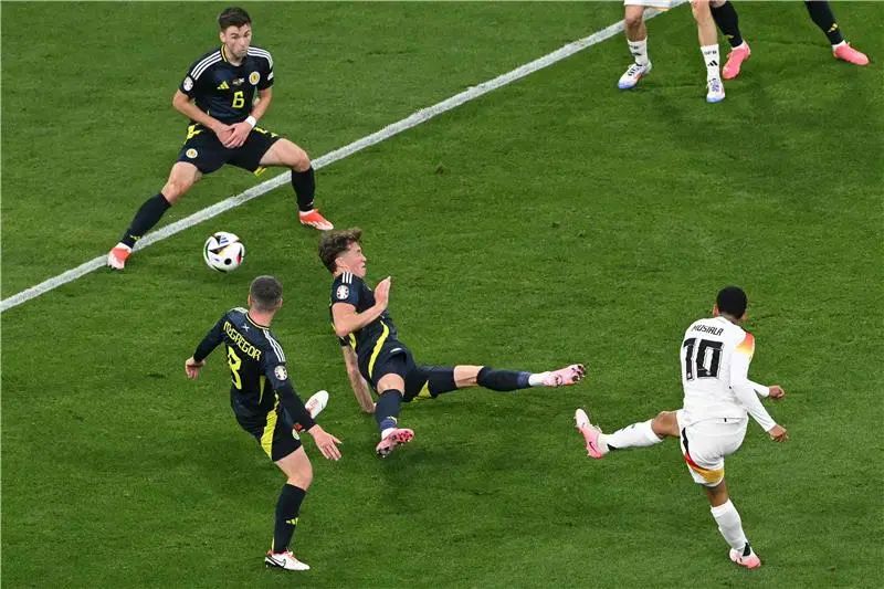 ?i=albums%2fmatches%2f2151041%2f20240614-afp_34wq8jm_afp