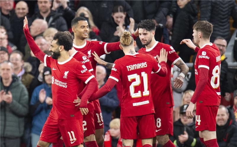 لاعبو ليفربول