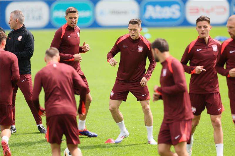 منتخب بولندا