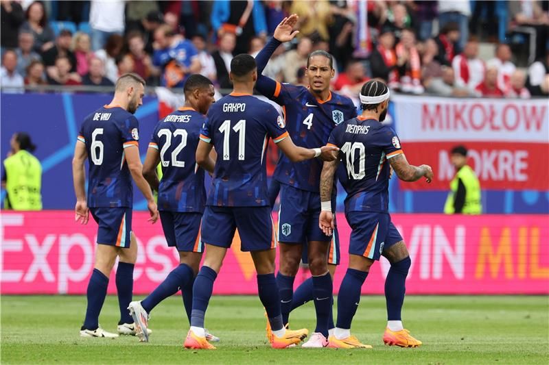 لاعبو هولندا