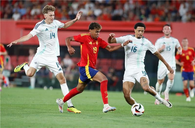 من مباريات إسبانيا