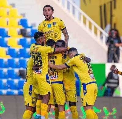 لاعبو التعاون