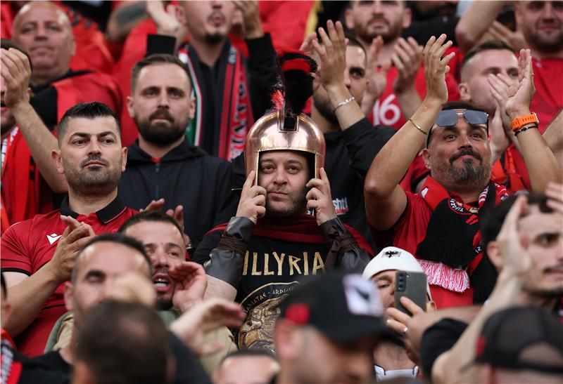 جماهير ألبانيا