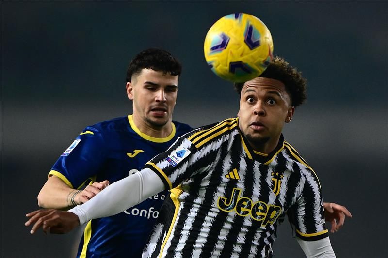 وستون ماكيني