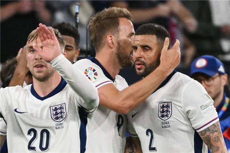 لاعبو منتخب إنجلترا