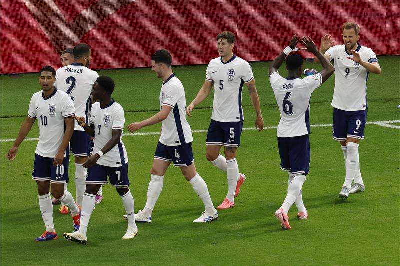 لاعبو منتخب إنجلترا