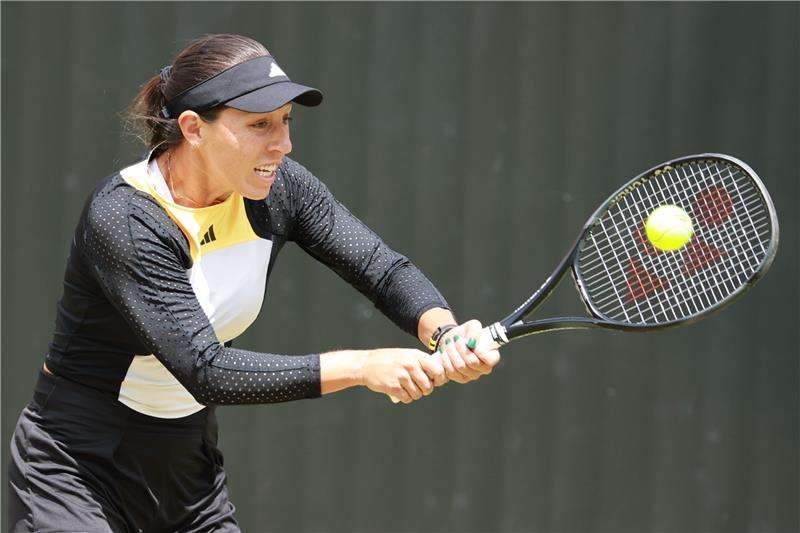 جيسيكا بيجولا