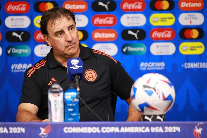 نيستور لورنزو