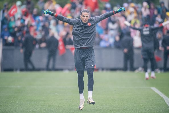 دوجان علمدار