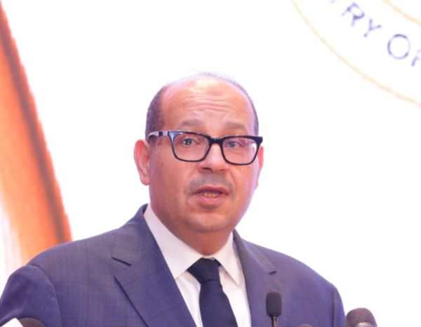 ياسر إدريس