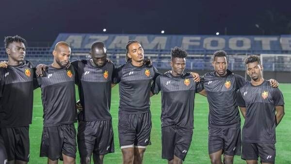 لاعبو المريخ