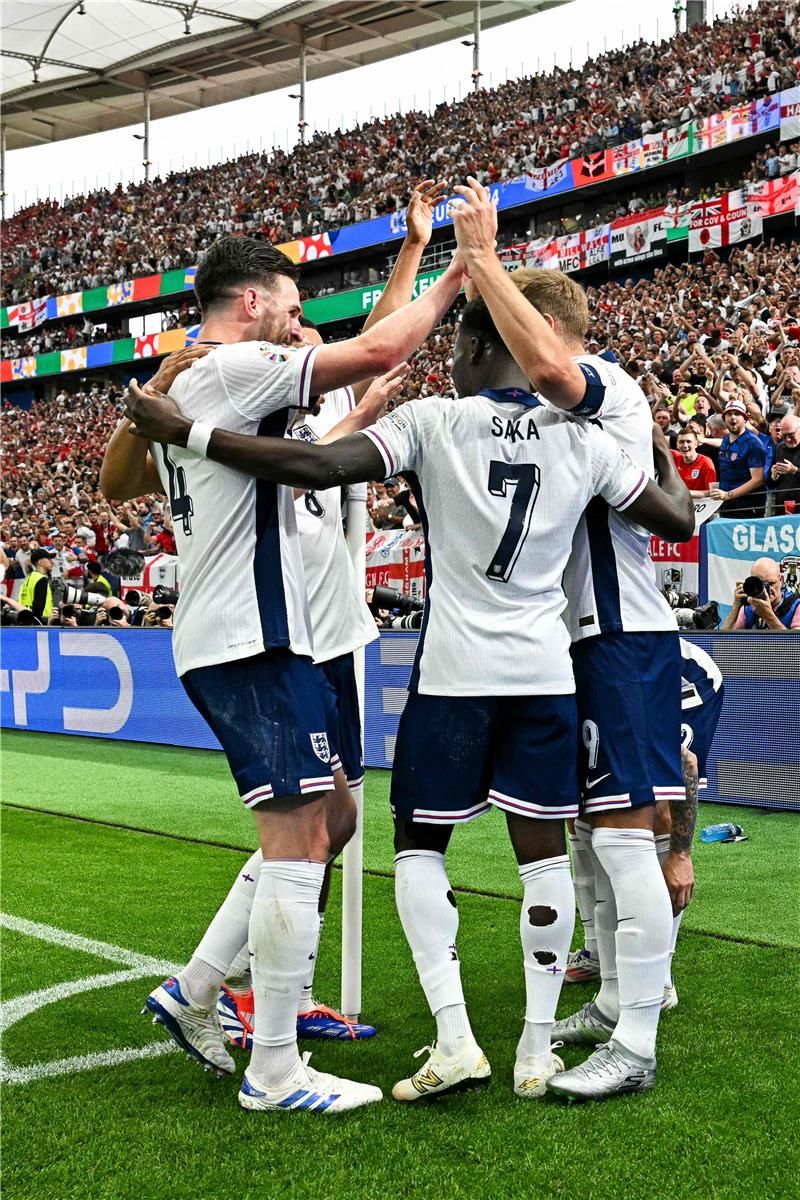 لاعبو منتخب إنجلترا