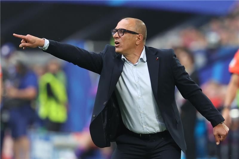 فرانشيسكو كالزونا