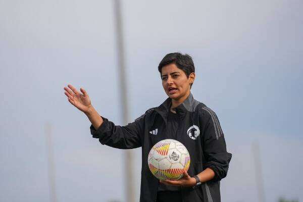 سمر الدوسري