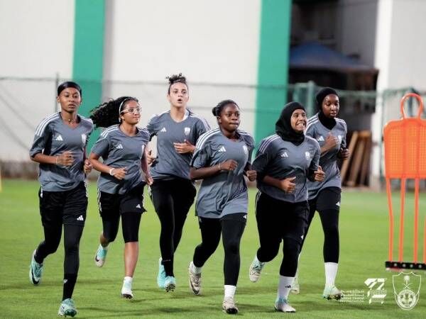 من تدريبات الأهلي