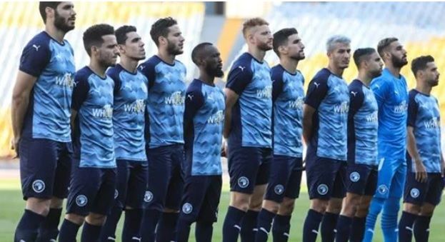 لاعبو بيراميدز