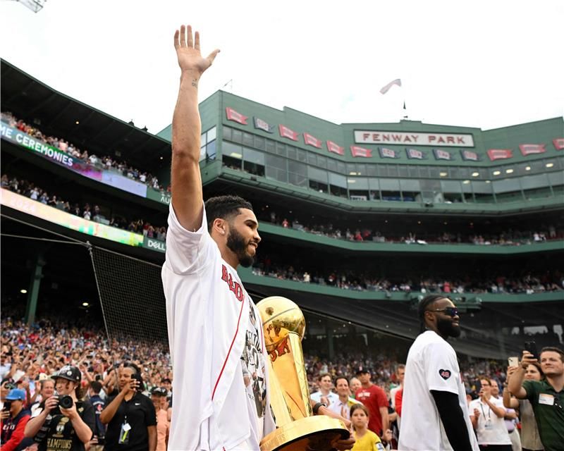 جايسون تايتوم