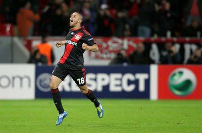 فرحه سيدني سام بعد الهدف الثاني