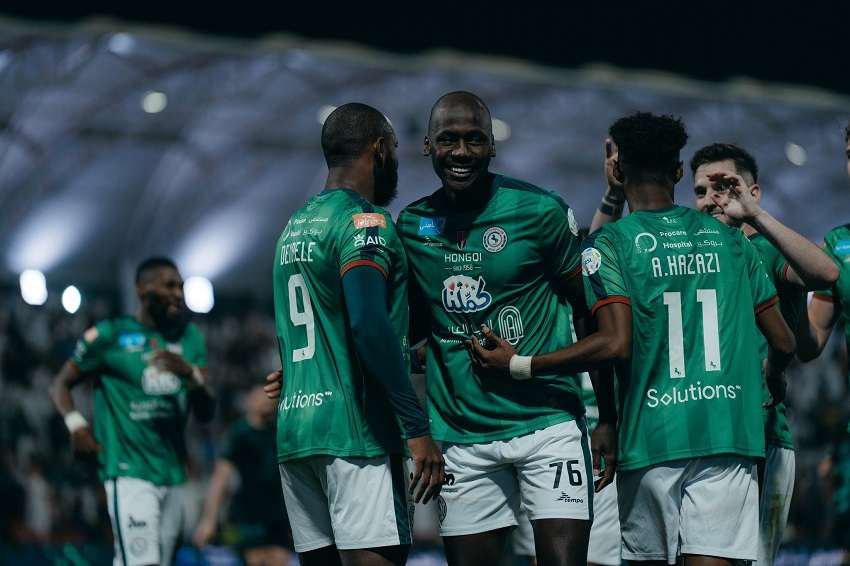 لاعبو الاتفاق