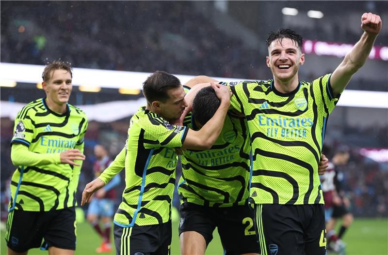 لاعبو آرسنال