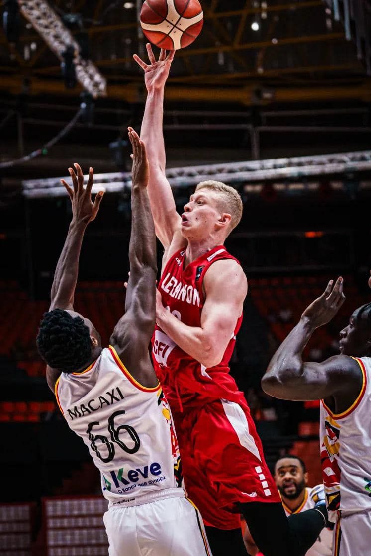 من المواجهة