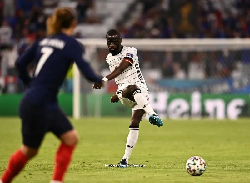 ?i=reuters%2f2021-06-15%2f2021-06-15t203412z_1809660701_up1eh6f1l4yvg_rtrmadp_3_soccer-euro-fra-ger-report_reuters