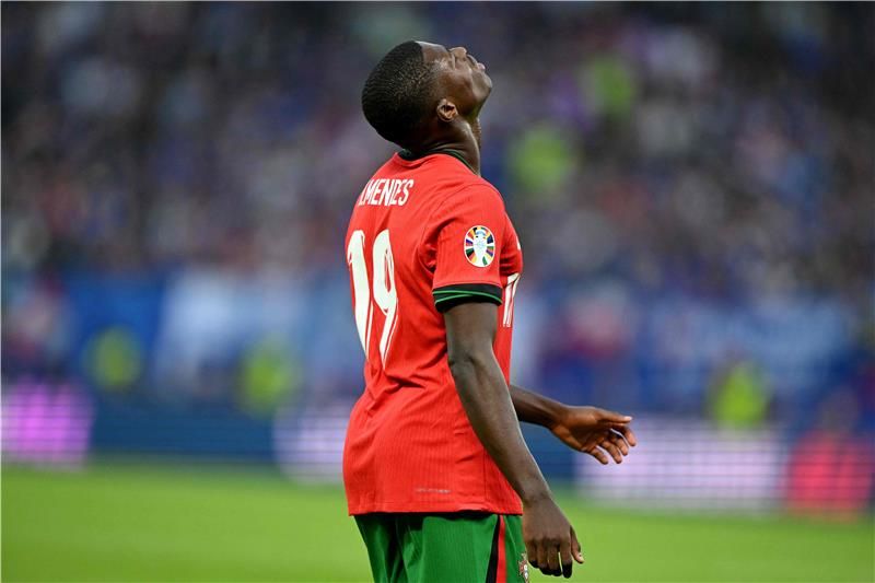 نونو مينديز