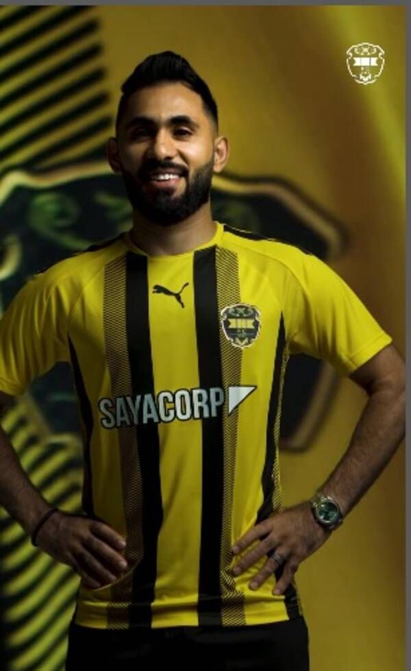 كميل الأسود