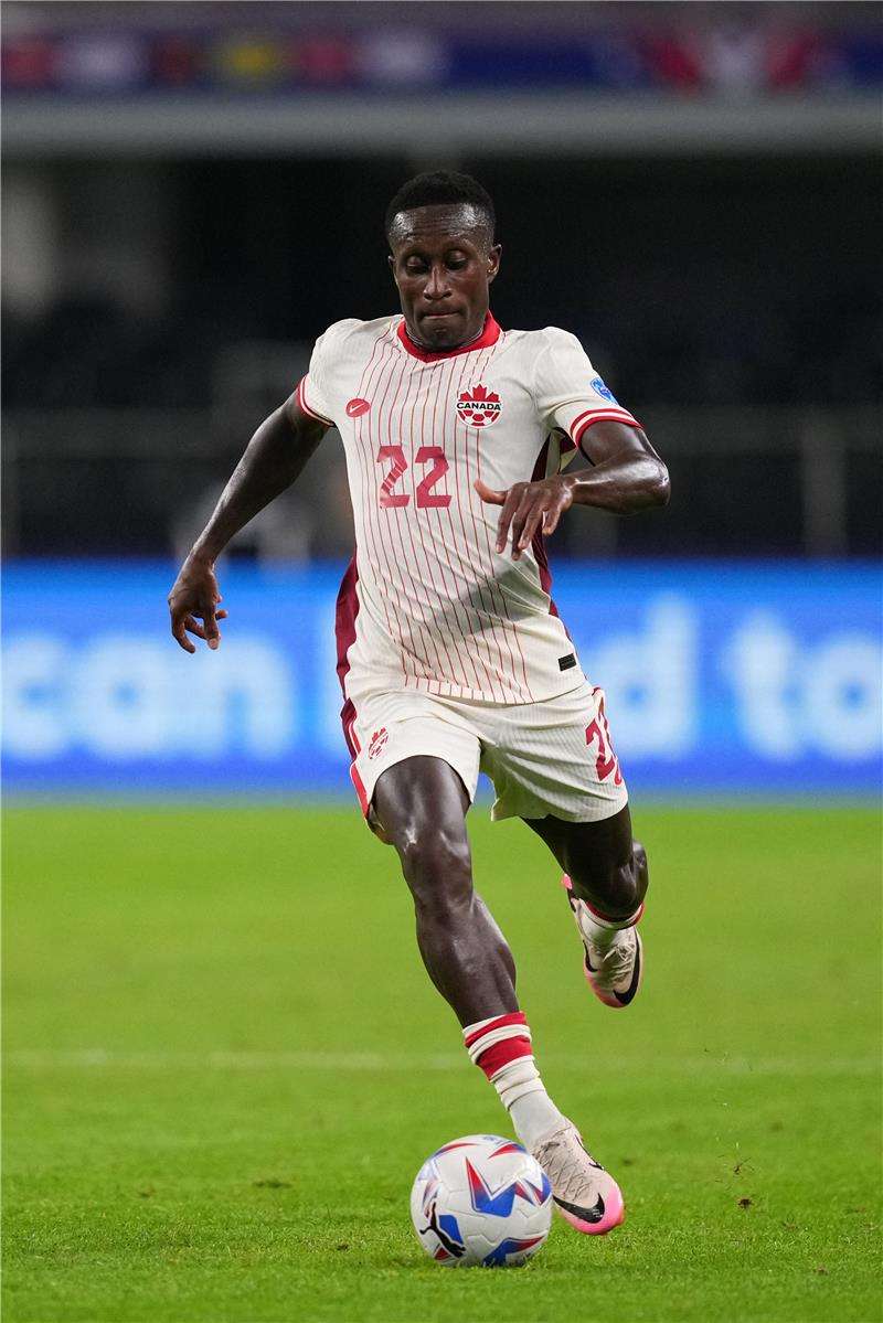 ريتشي لاريا